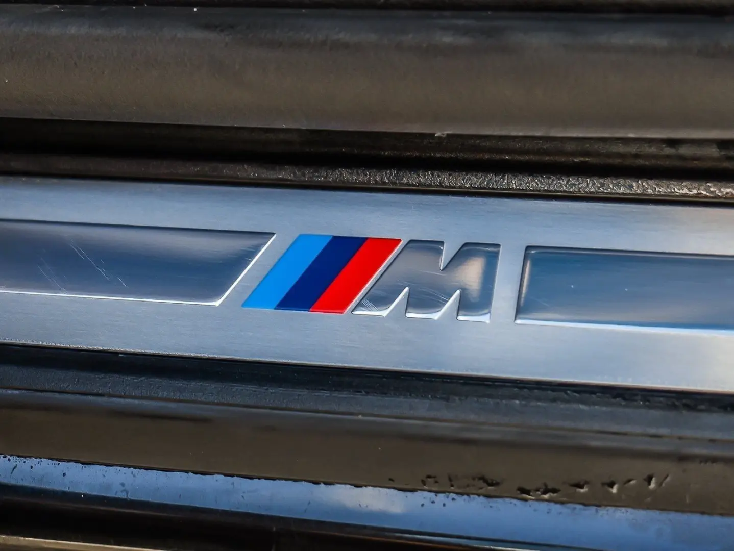 330i xDrive M Sport NAVI LED DAB