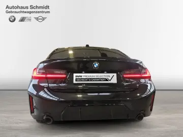 330i xDrive Limousine M Sportpaket Pro 19  LC Pr