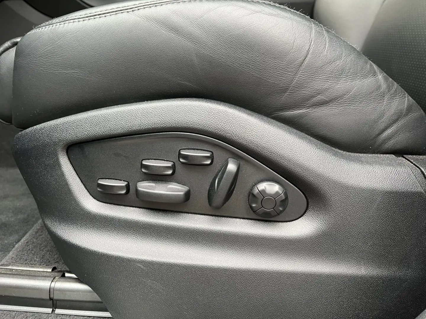 Cayenne Coupe BOSE 90l PASM Privacy