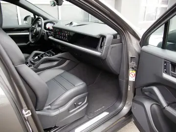 Cayenne Coupe Luft ACC BOSE Softcl. 90Liter 360