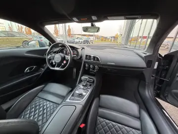 R8 Coupé V10 PERFORMANCE QUATTRO  LASER MAGNETIC