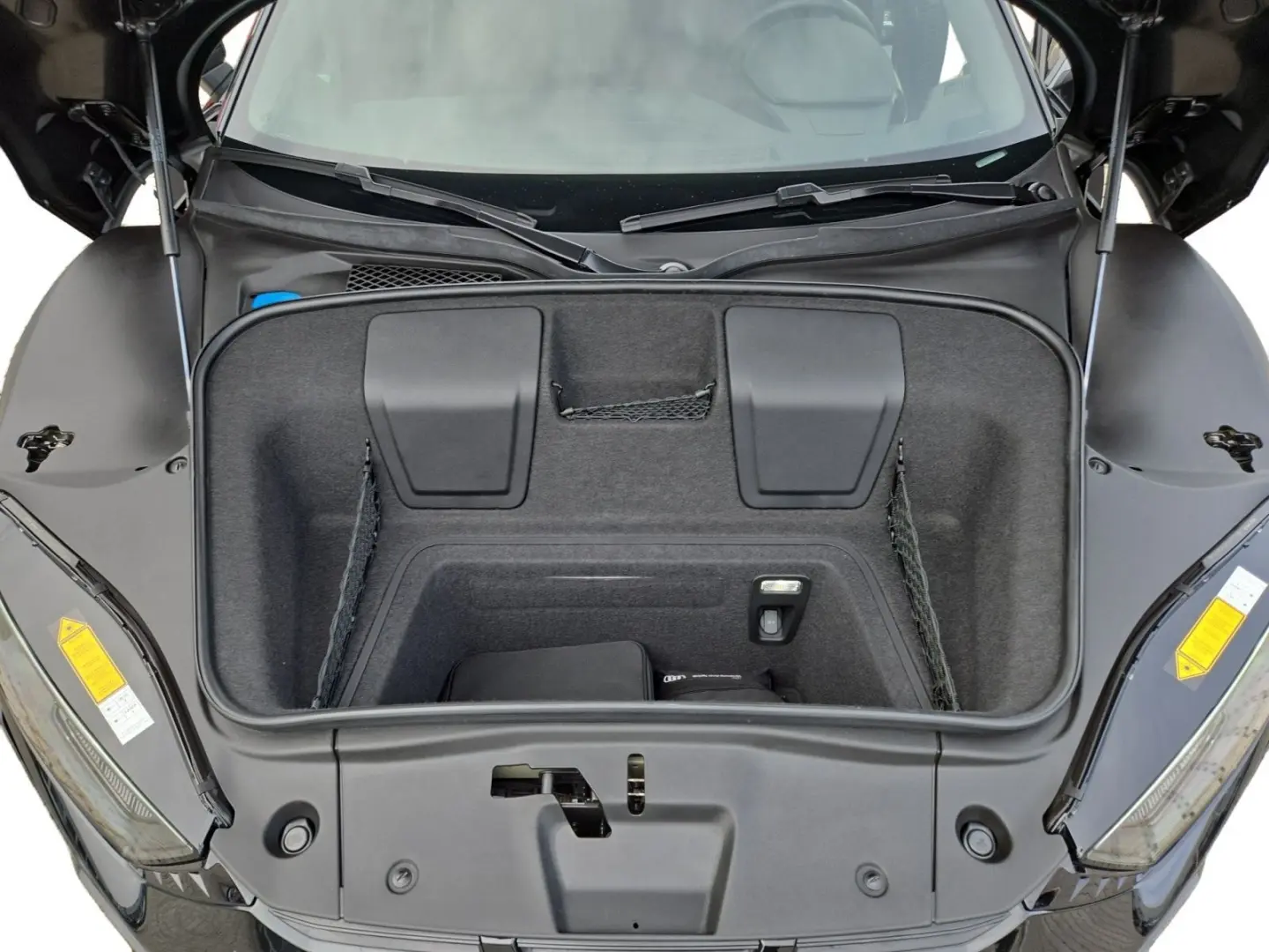 R8 Coupé performance 5.2 FSI qu. S tronic  LEDER