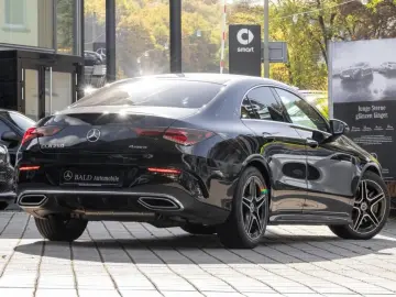 CLA 250 4M AMG-Sport MBeam Distr Cam Keyl Shz 18