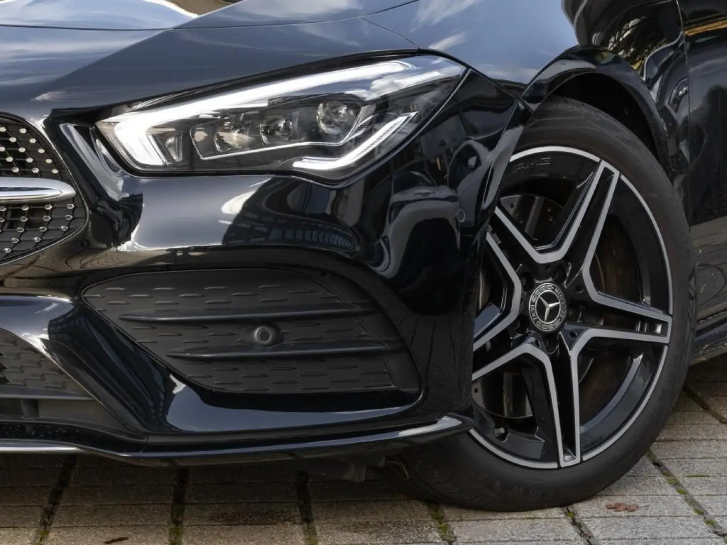 CLA 250 4M AMG-Sport MBeam Distr Cam Keyl Shz 18