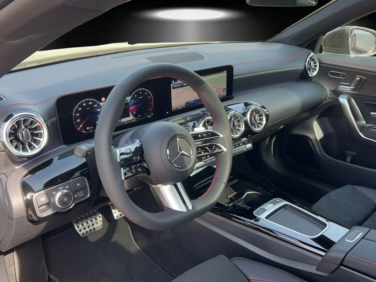 CLA 2504M Coupé AMG DISTRO KeyGo MULTIBEAM Pano