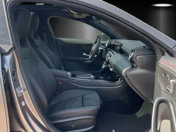 CLA 2504M Coupé AMG DISTRO KeyGo MULTIBEAM Pano