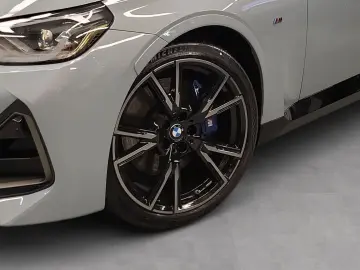 M240i xDrive Coupé Navi PDC Sportsitze HiFi LED