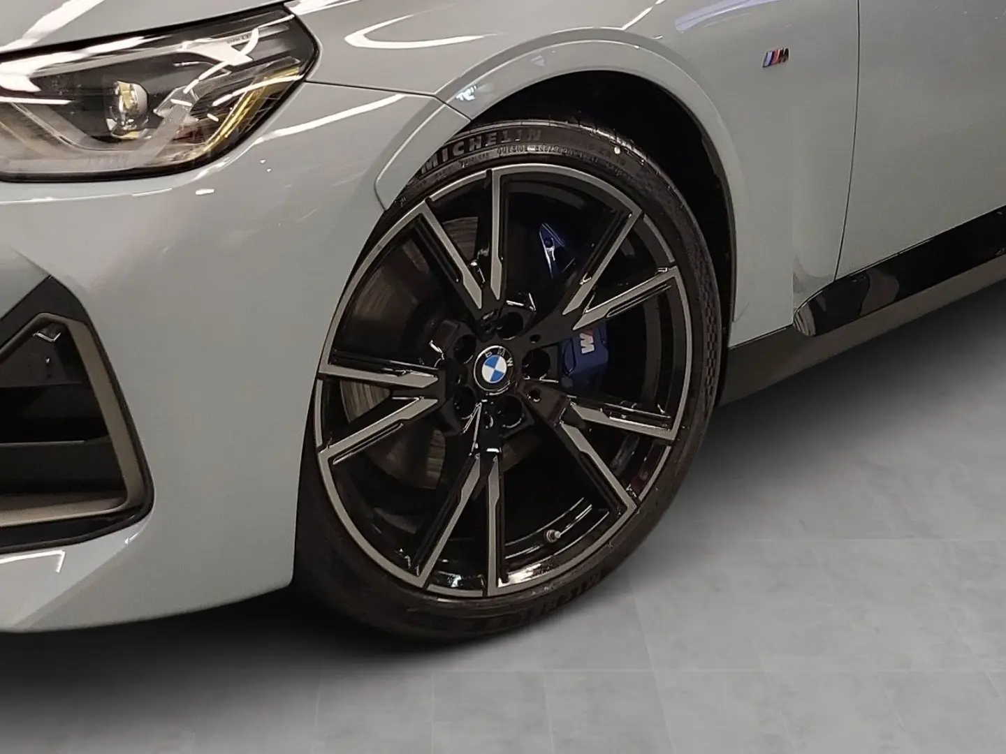 M240i xDrive Coupé Navi PDC Sportsitze HiFi LED