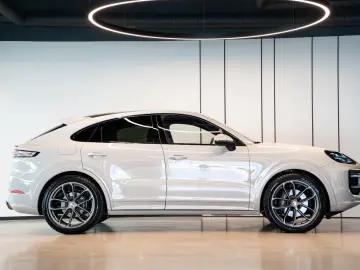 Cayenne Coupe GT pack Carbon Chrono Air
