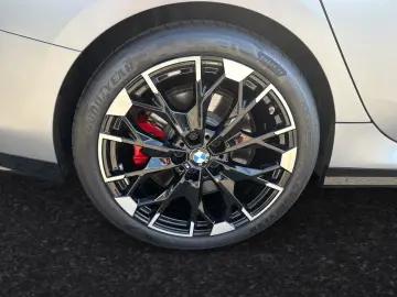 M235 xDrive Gran Coupé  € 1.190 Zubehörbonus