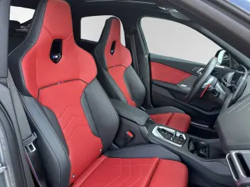 M235 xDrive Gran Coupé  € 1.190 Zubehörbonus