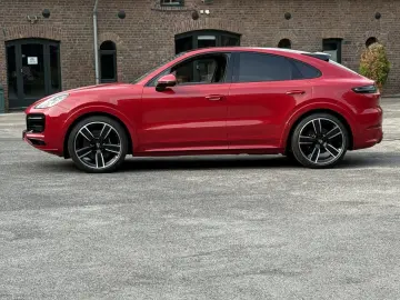 Cayenne  GTS Coupe HEAD-UP BOSE KAMERA360 22 CLA