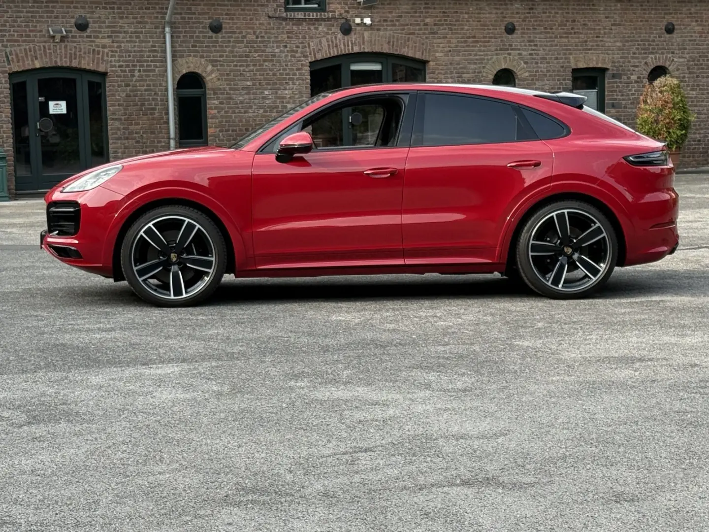 Cayenne  GTS Coupe HEAD-UP BOSE KAMERA360 22 CLA