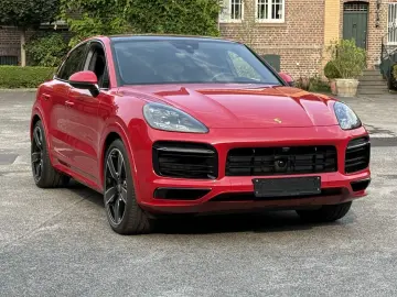 Cayenne  GTS Coupe HEAD-UP BOSE KAMERA360 22 CLA