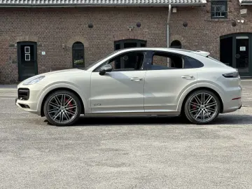 Cayenne GTS Coupe HINTERACHSLENKUNG MATRIX BOSE