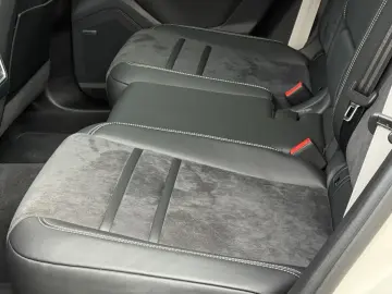 Cayenne GTS Coupe HINTERACHSLENKUNG MATRIX BOSE