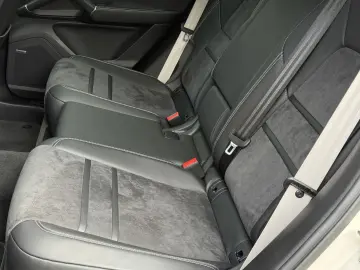 Cayenne GTS Coupe HINTERACHSLENKUNG MATRIX BOSE