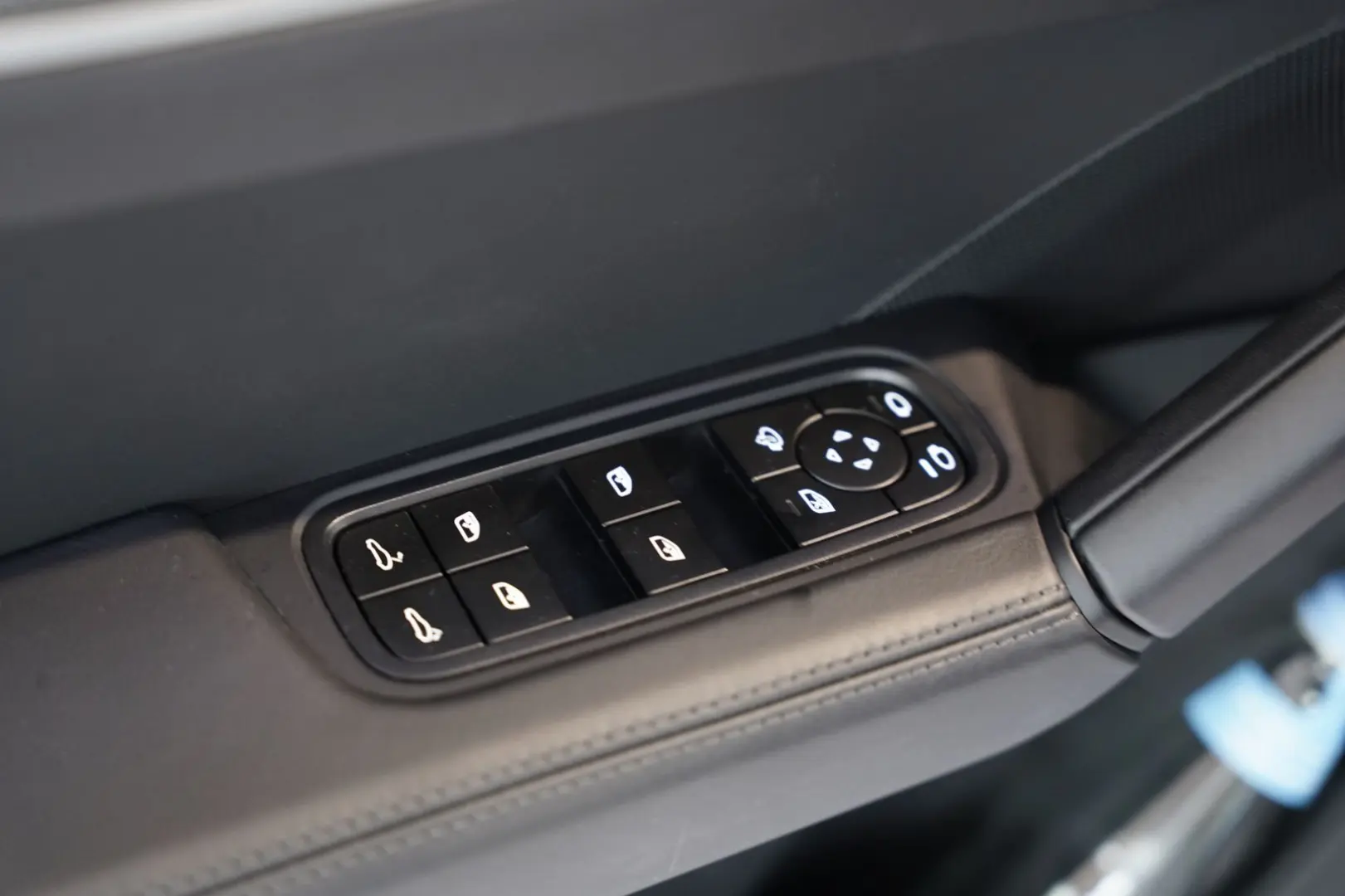 Cayenne S Coupé  1.H  22  S-Abgas  LUFT  BOSE