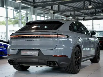 Cayenne S Coupé  1.H  22  S-Abgas  LUFT  BOSE