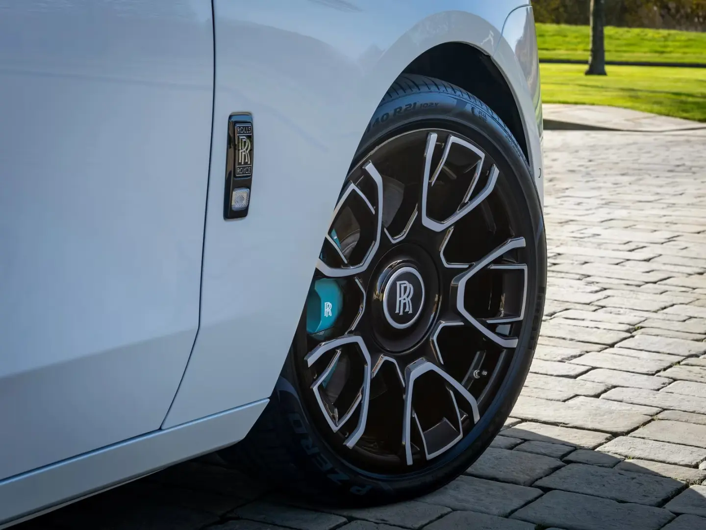 Rolls-Royce Ghost Black Badge  PROVENANCE