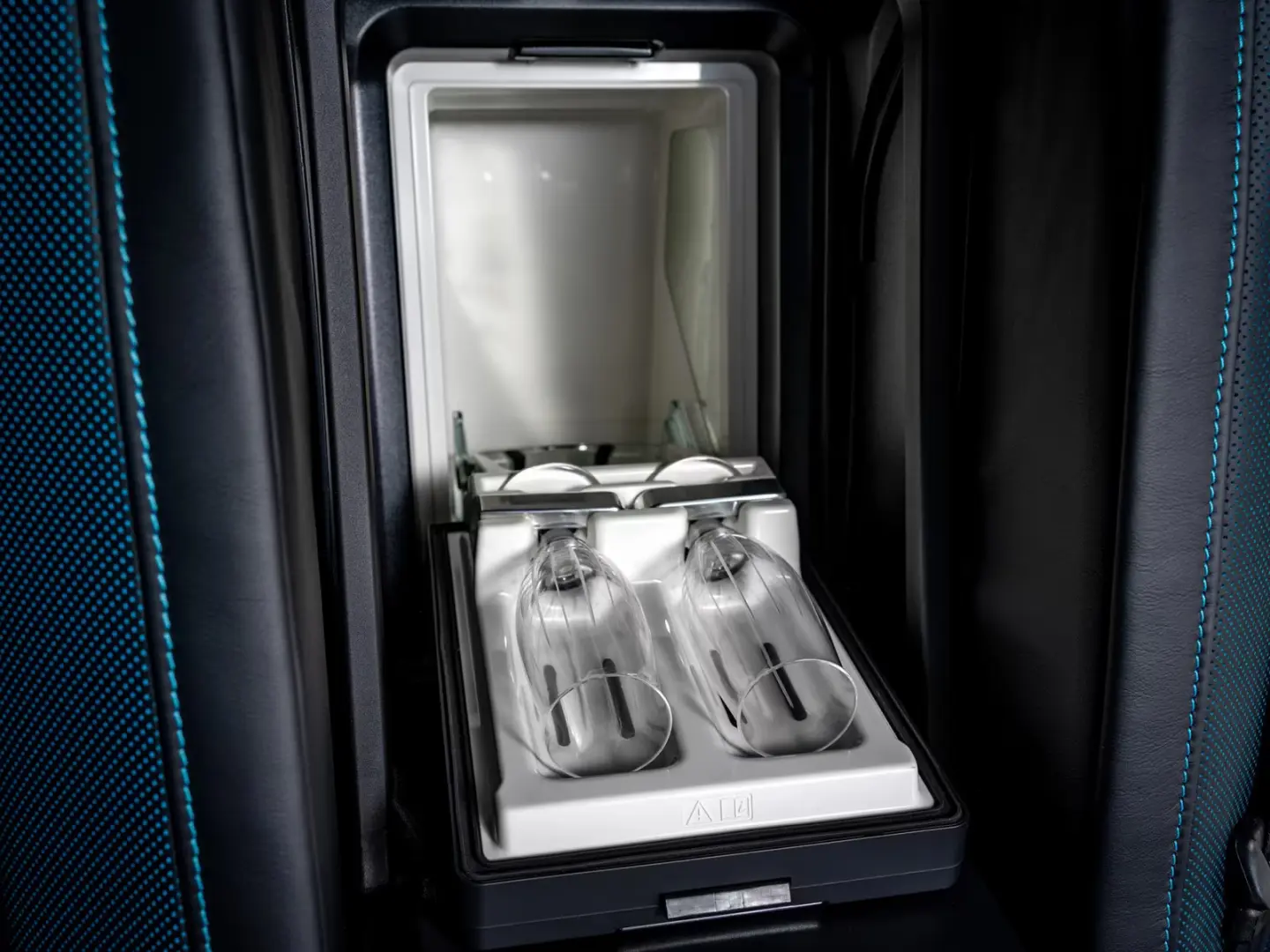 Rolls-Royce Ghost Black Badge  PROVENANCE