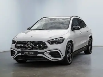 GLA 180   AMG Night Distr AHK Kamer360 Multibeam