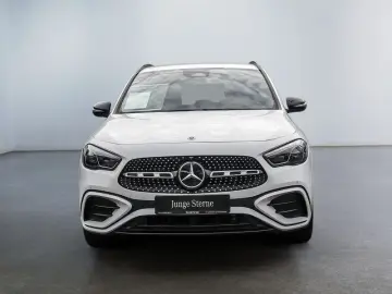 GLA 180   AMG Night Distr AHK Kamer360 Multibeam