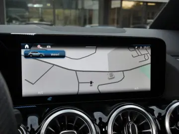 GLA 180   AMG Night Distr AHK Kamer360 Multibeam