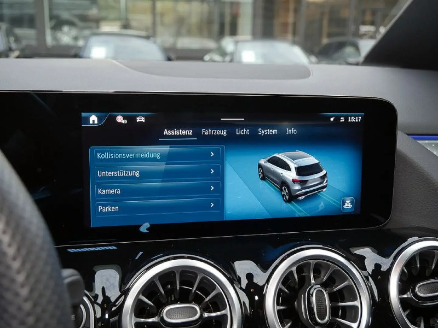 GLA 180   AMG Night Distr AHK Kamer360 Multibeam