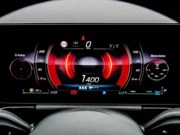 GLA 180 AMG-Sport MLB 360 Pano Night Distr Keyl