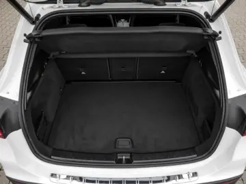 GLA 180 AMG-Sport MLB 360 Pano Night Distr Keyl