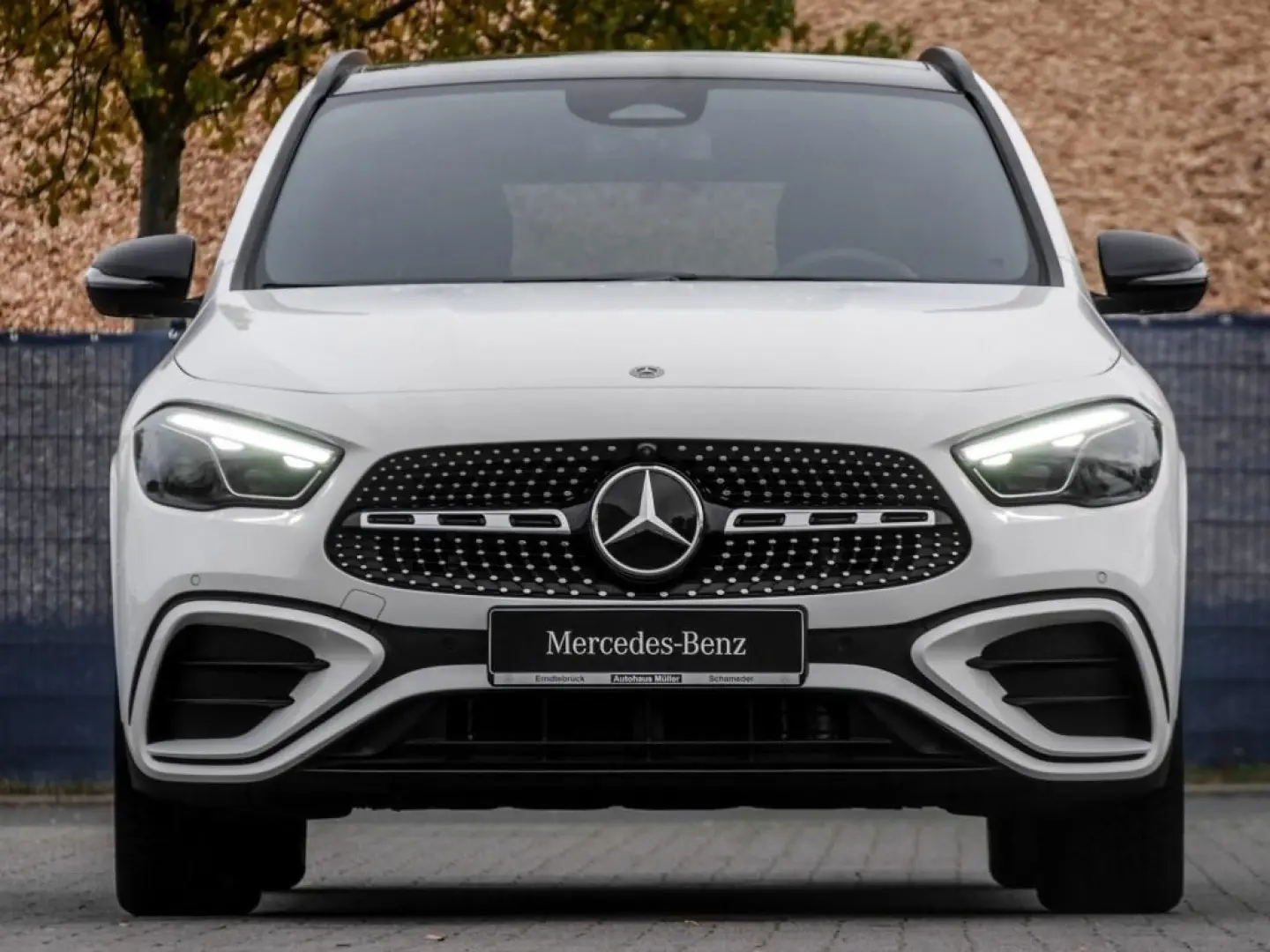 GLA 180 AMG-Sport MLB 360 Pano Night Distr Keyl