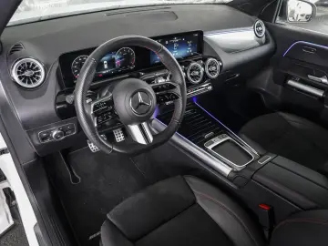 GLA 180 AMG Ambiente Keyless Totwinkel 360  AHK