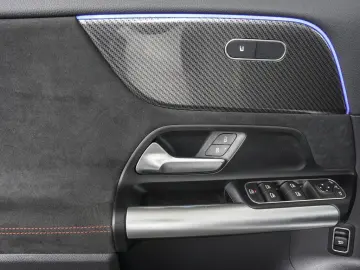 GLA 180 AMG Ambiente Keyless Totwinkel 360  AHK