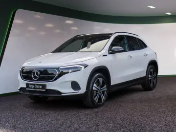 EQA 250 Progressive Advanced  AHK Distr LED Pano