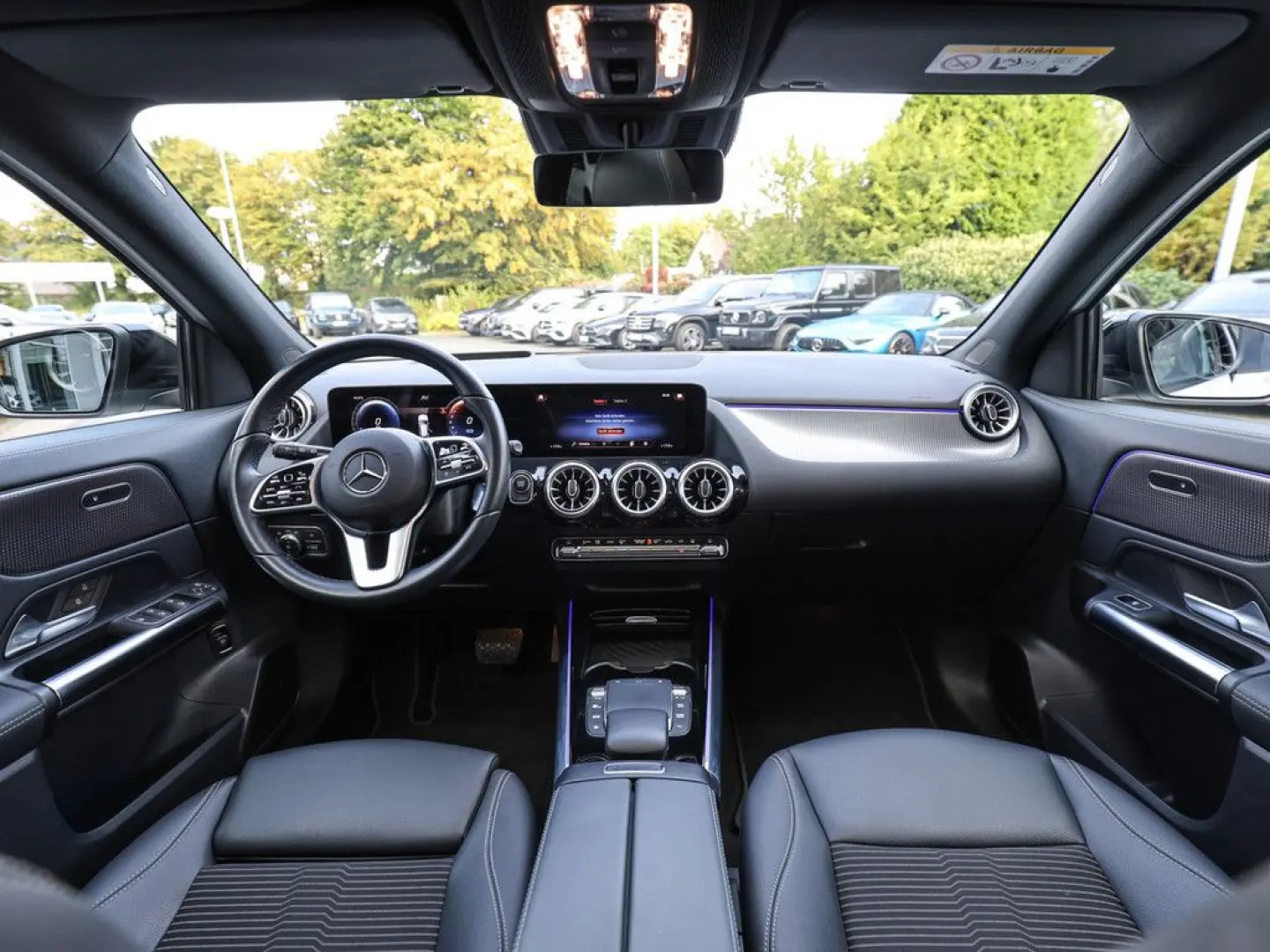 EQA 250 Progressive Advanced  AHK Distr LED Pano