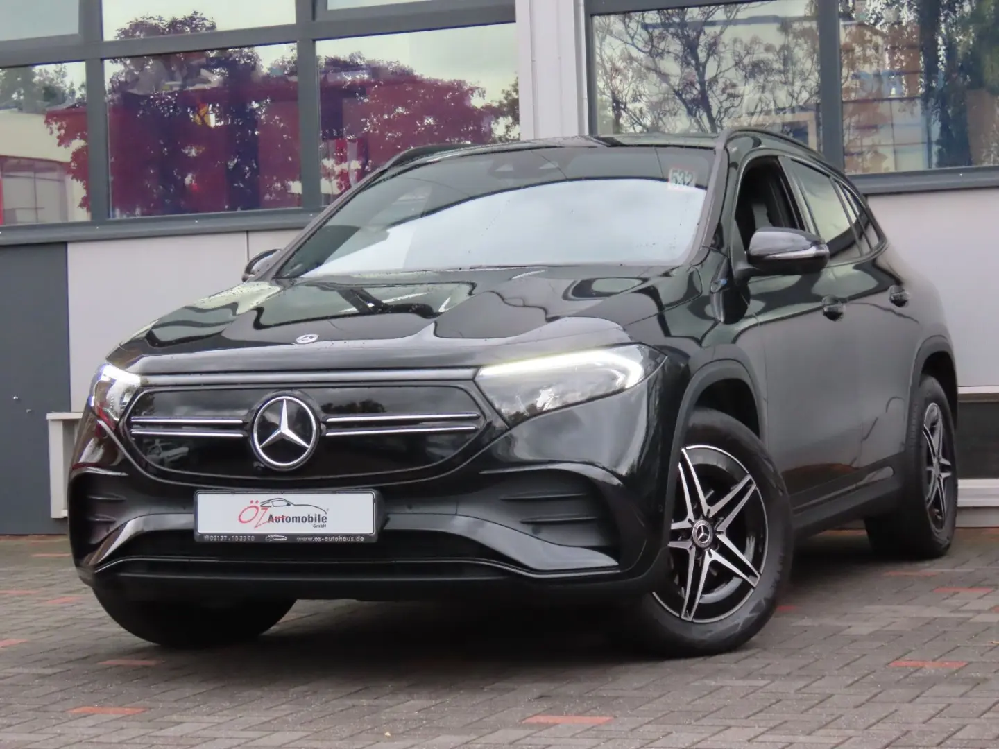 EQA 300 4MATIC Alcantara Ambiente Pano 360