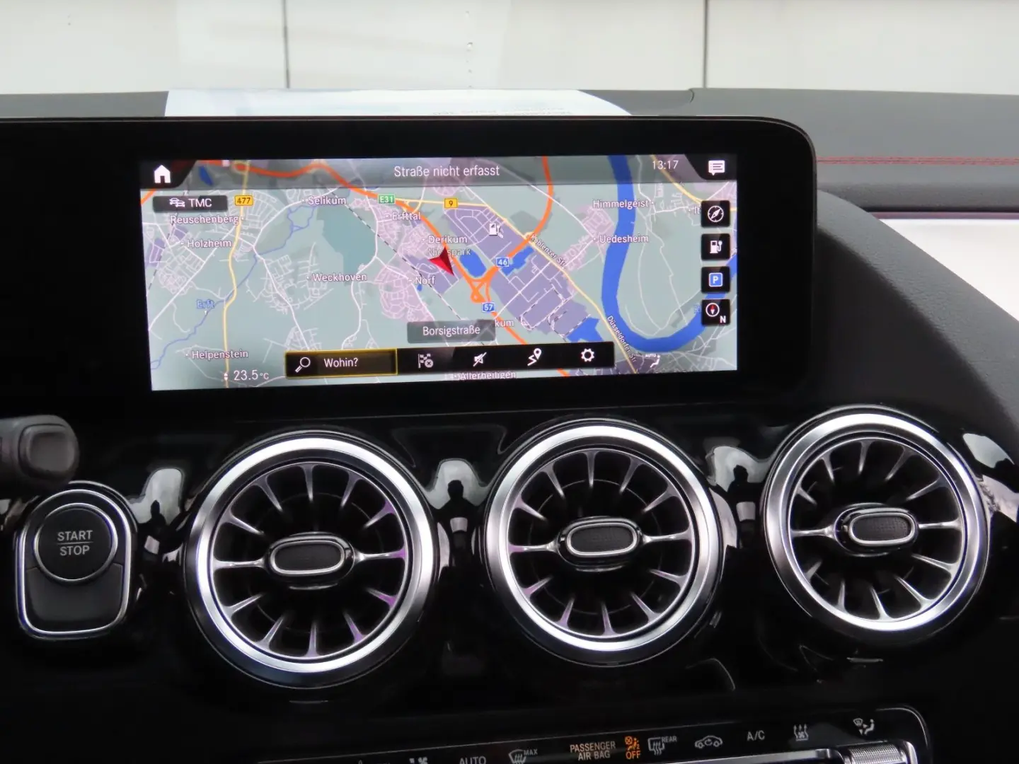 EQA 300 4MATIC Alcantara Ambiente Pano 360