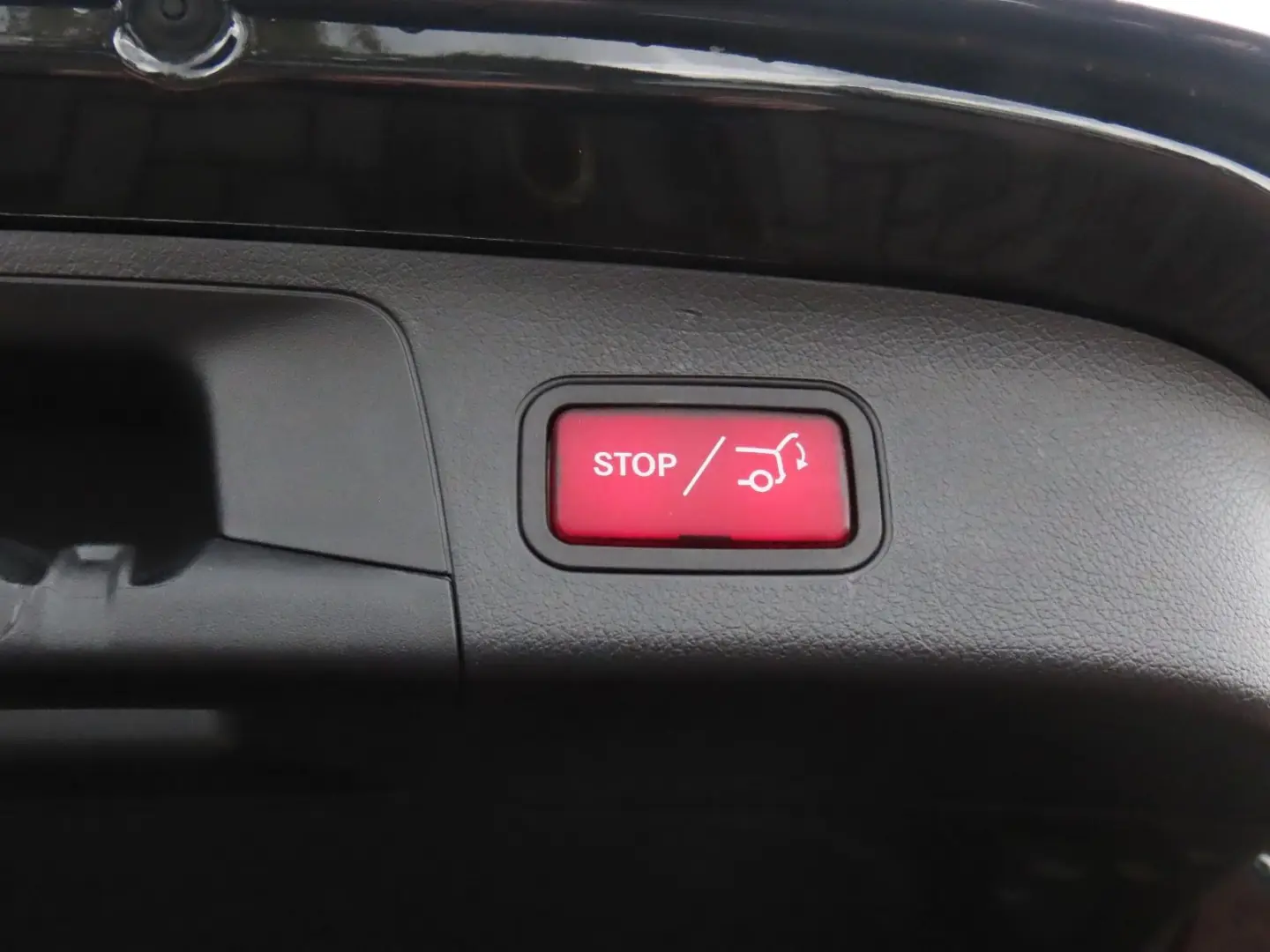 EQA 300 4MATIC Alcantara Ambiente Pano 360