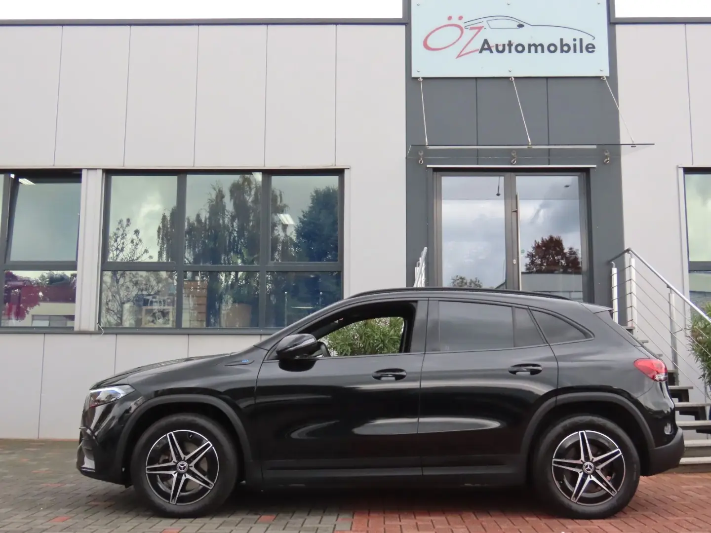 EQA 300 4MATIC Alcantara Ambiente Pano 360