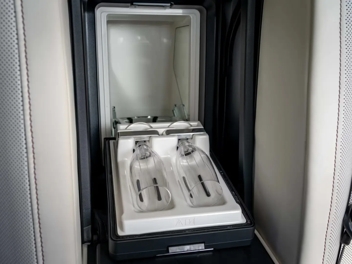 Rolls-Royce Ghost  PROVENANCE