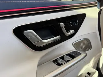 EQE 350 4Matic PANORAMA EXCLUSIVE AMG-LINE