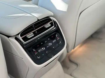 EQE 350 4Matic PANORAMA EXCLUSIVE AMG-LINE