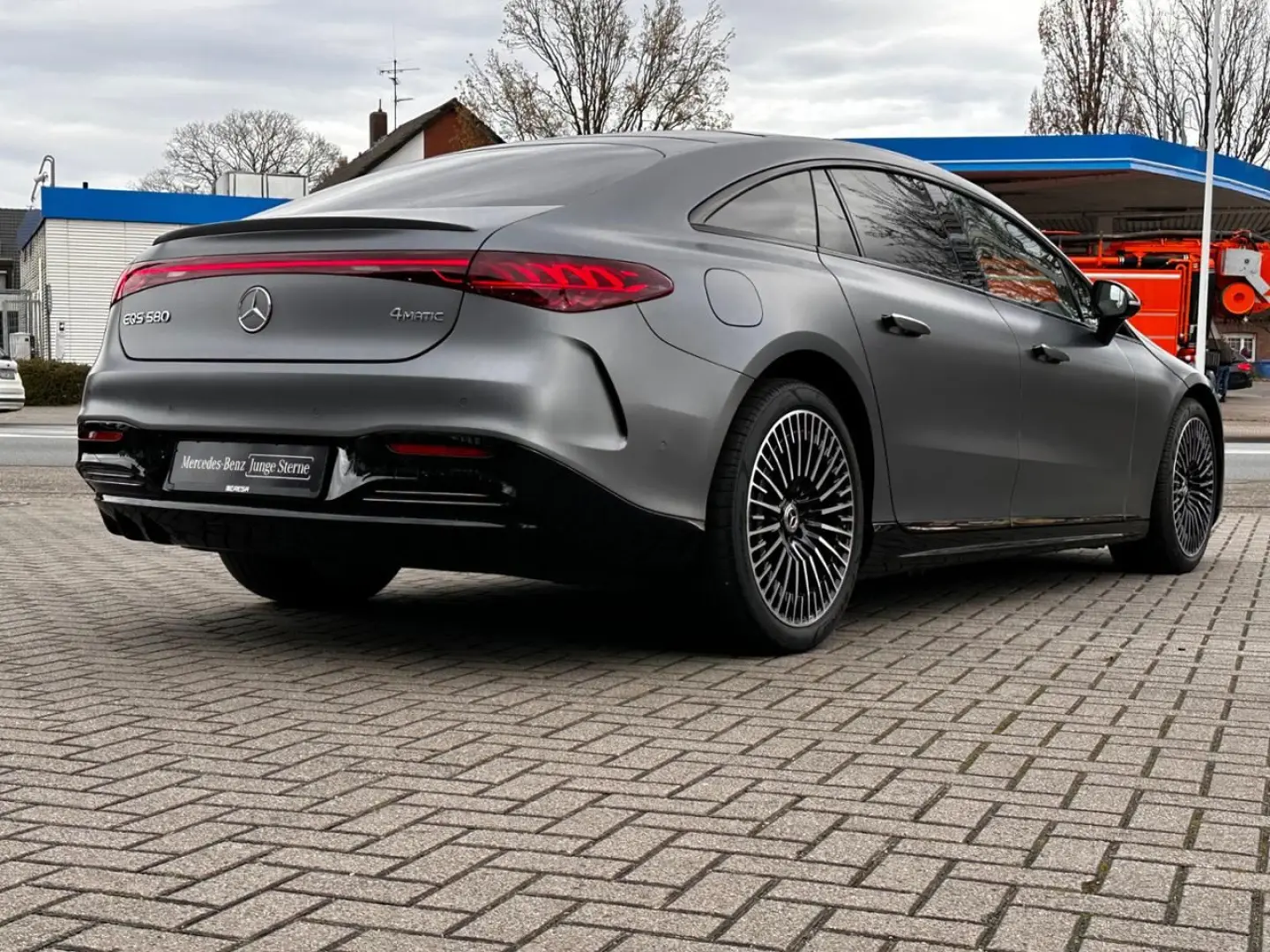 EQS 580 4M AMG Night Magno Pano Massage HUD 360