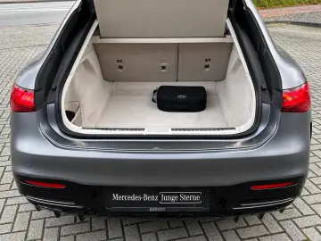 EQS 580 4M AMG Night Magno Pano Massage HUD 360