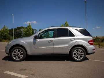 Mercedes-Benz ML 350