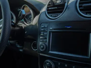 Mercedes-Benz ML 350