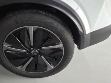 NISSAN QASHQAI 1.3 156CP MHEV Tekna X-Tronic