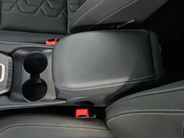 NISSAN QASHQAI 1.3 156CP MHEV Tekna X-Tronic