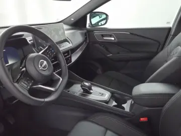 NISSAN QASHQAI 1.3 156CP MHEV Tekna X-Tronic